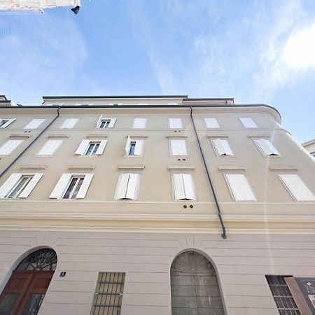 Slataper 9 Tirabora Short Rent Appartement Triëst Buitenkant foto